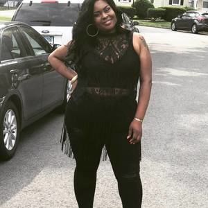 Meet your Posher, Shakyra